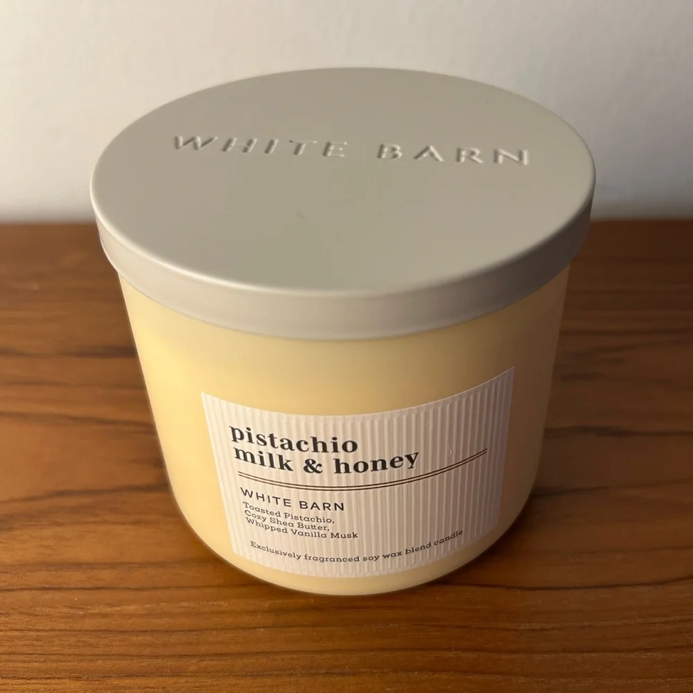 NIB White Barn Pistachio Milk & Honey 3 Wick Candle - vanilla musk, shea butter - Picture 4 of 7
